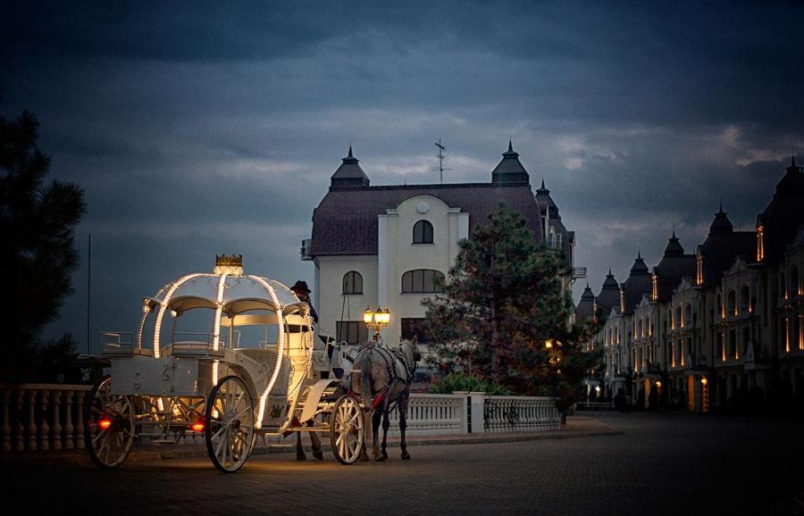 Гранде Петтине Hotel Odesa Exterior foto